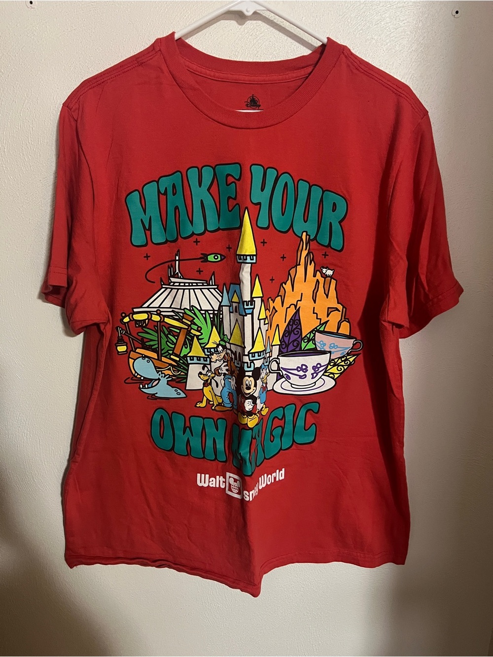 DISNEY Classic "Make your Own Magic" Graphic T Shirt Red White Women's Size XL - Picture 1 of 5
